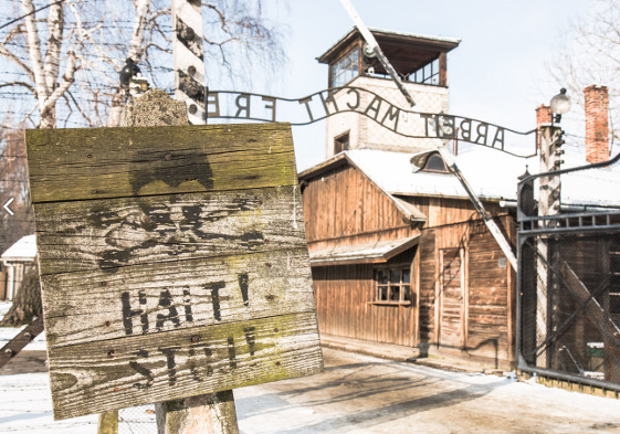 Auschwitz-Birkenau Tour – poznaj tragiczną historię.